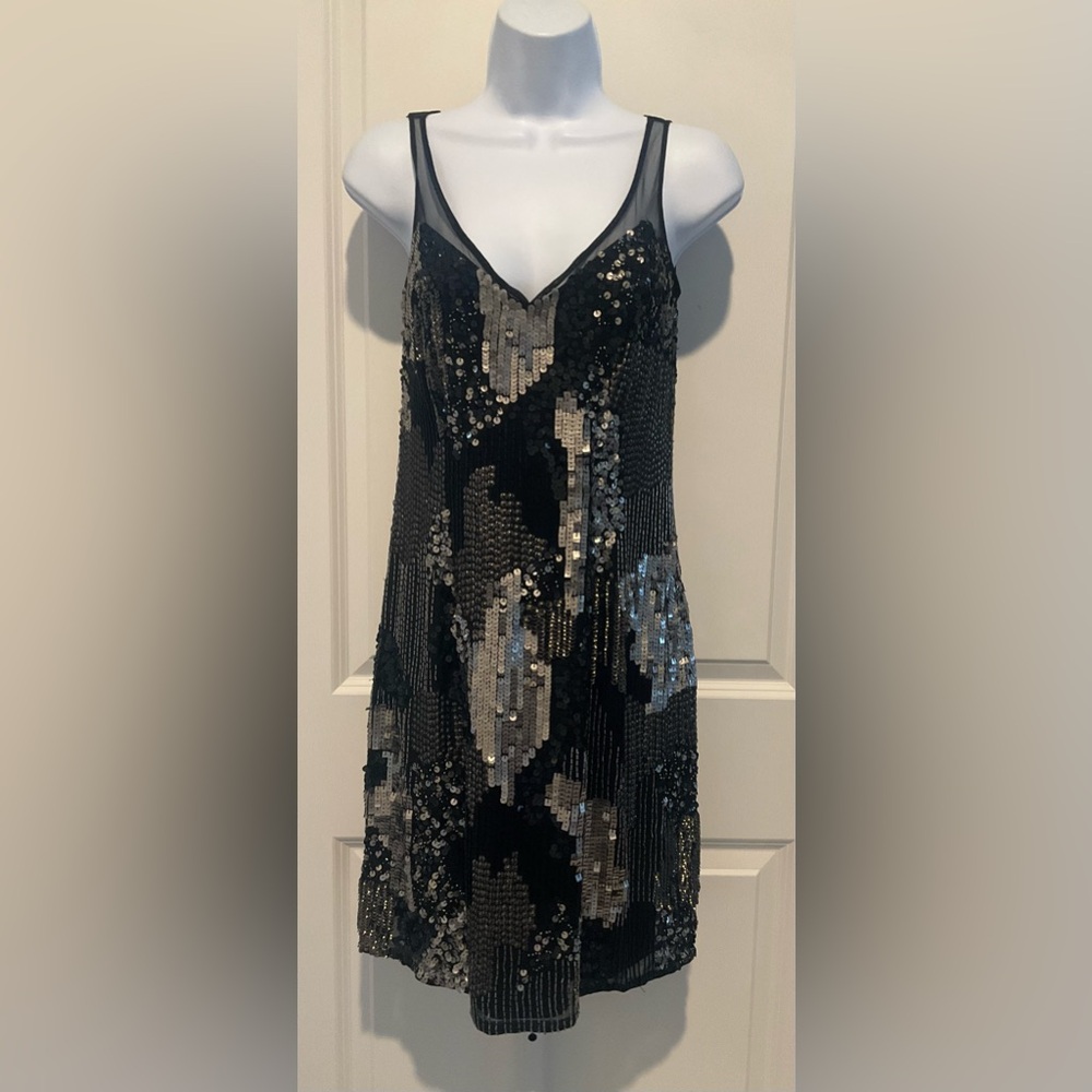 French Connection Astara Sequin Dress.
Size 4.